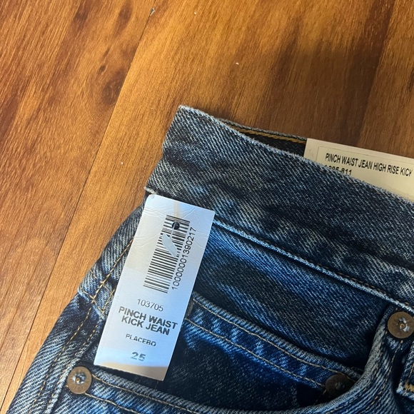 NWT AGOLDE PINCH WAIST HIGH RISE KICK - Picture 2 of 6